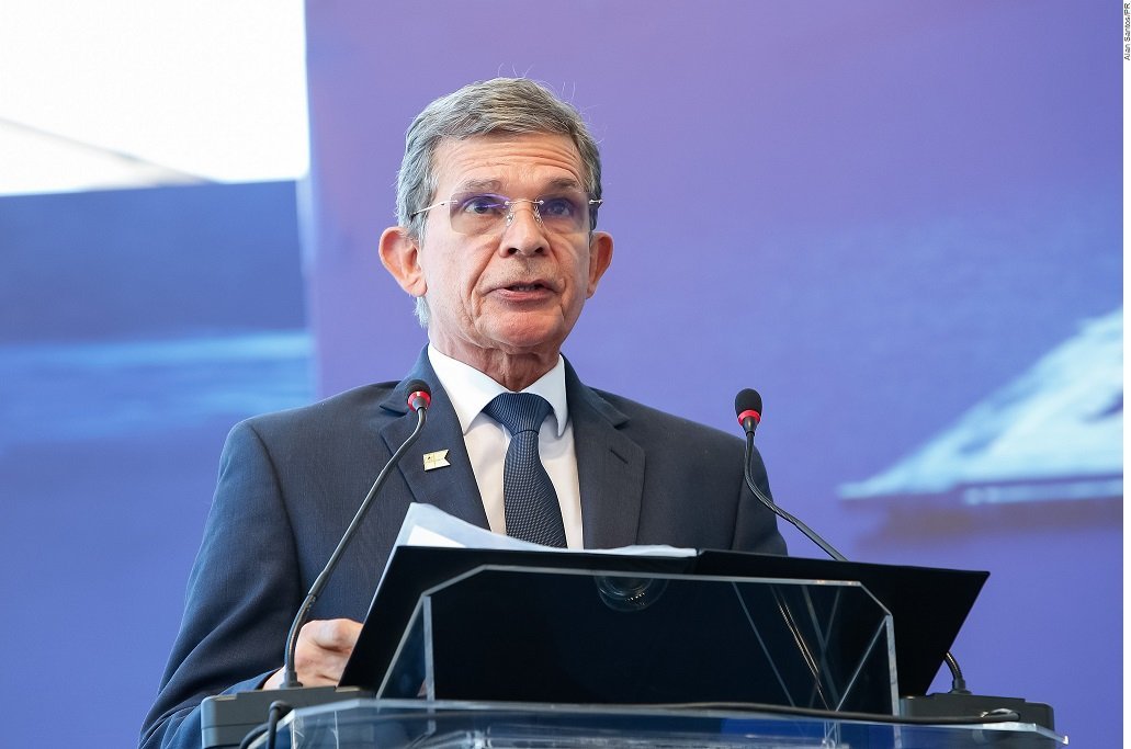 Ministro da Defesa Joaquim Silva e Luna